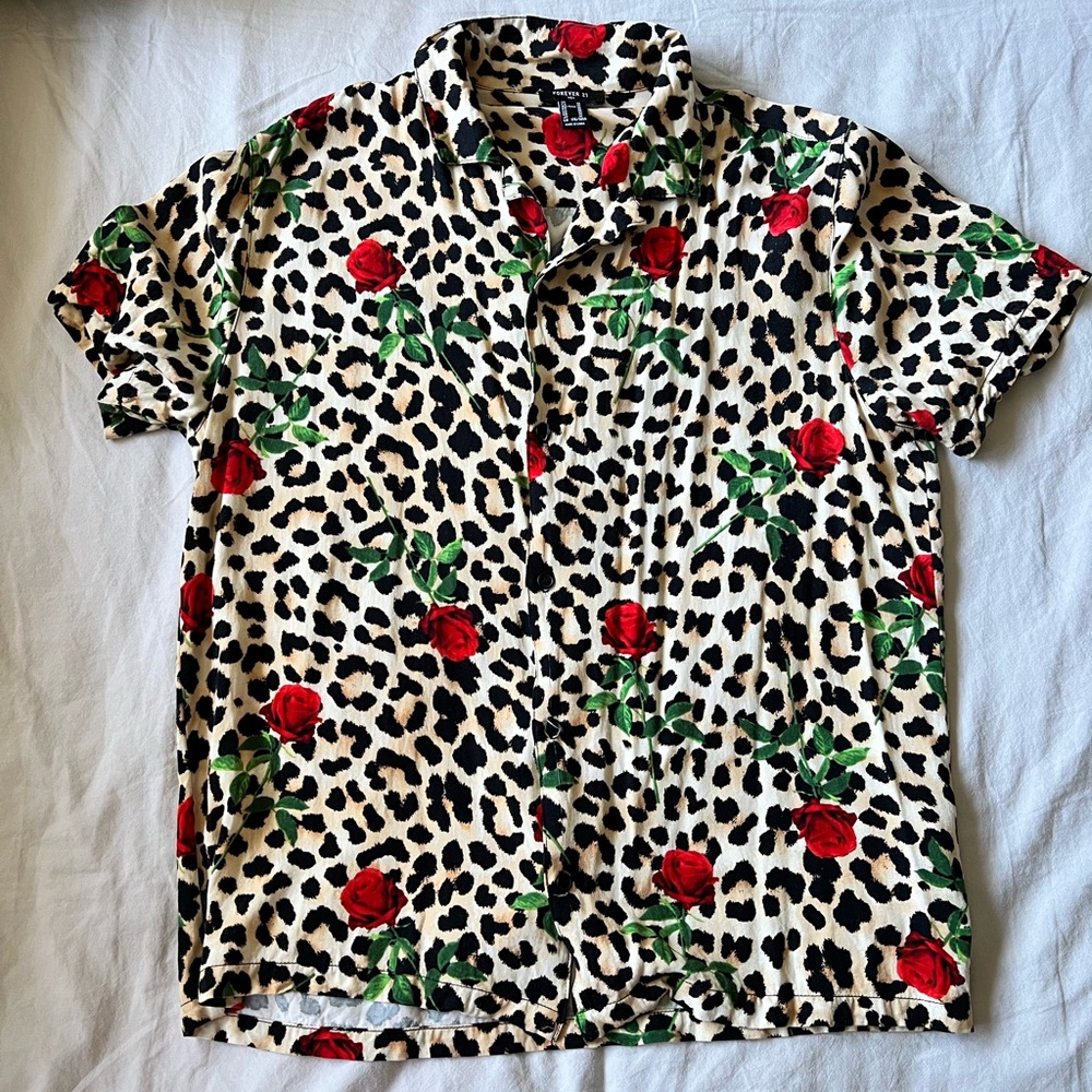 Slim Fit/Short sleeve Button Down